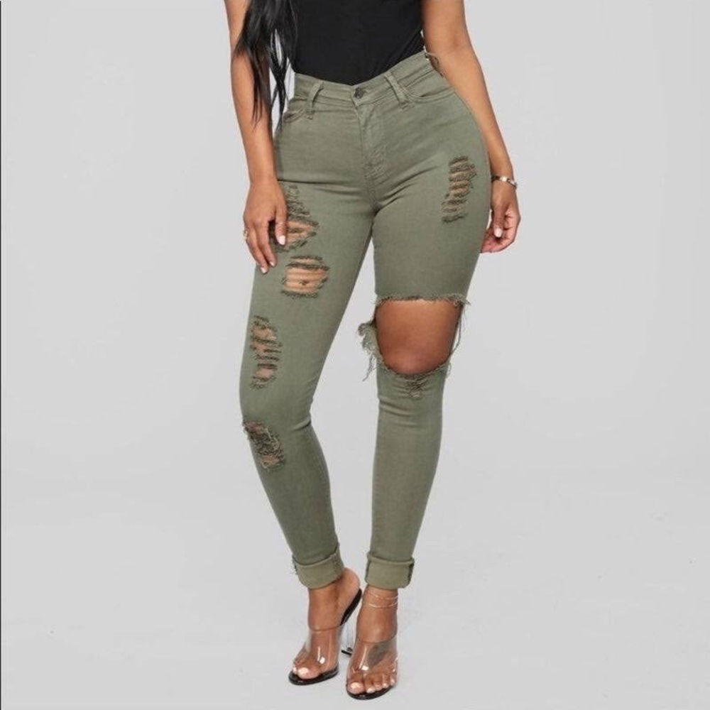 Distressed glistening jeans